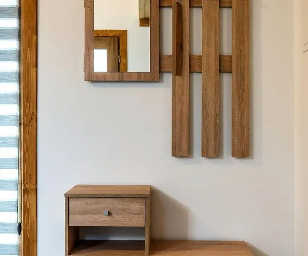 Zagroda דירה צ'ארני דונאייץ